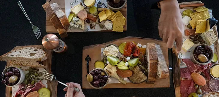 Contemporary dining at Graze with locally sourced breakfast items and artisan coffee