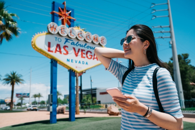 Arooha happy tourist at Las Vega during USA tour packages from Dubai
