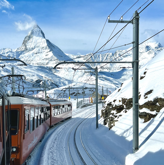 Take scenic railway journeys 