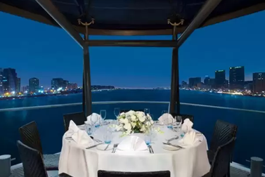 Dubai Creek Luxury Romantic Dinner Cruise
