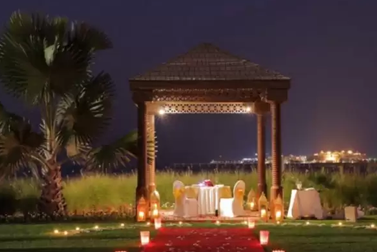 Private Romantic Dinner Cabana Dubai JBR