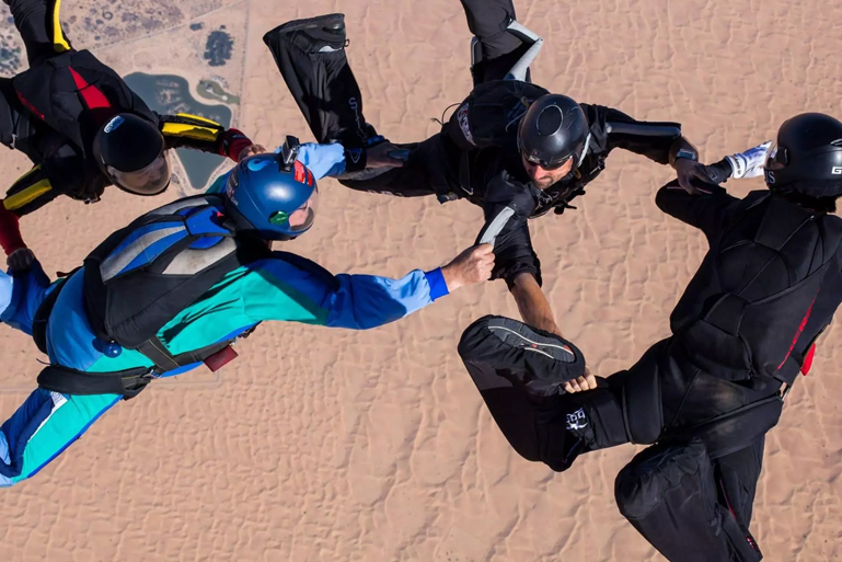 Dubai Tandem Desert Sky Diving