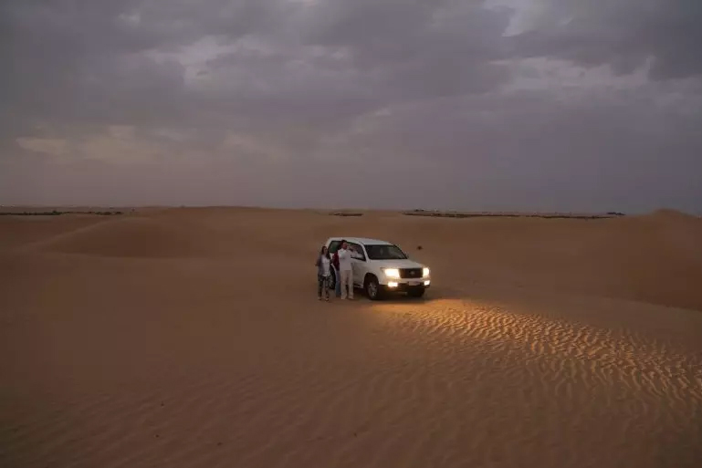 Early Morning Desert Safari Dubai - Sunrise Desert Tour