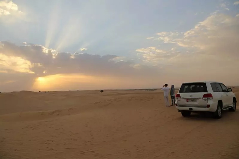 Early Morning Desert Safari Dubai - Sunrise Desert Tour