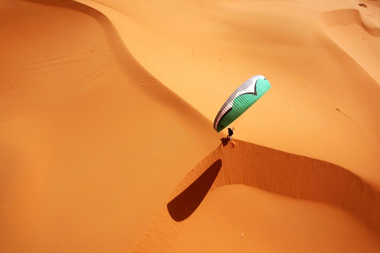 Sharjah Desert Paragliding