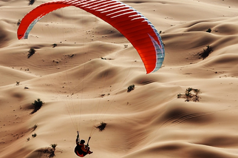 Sharjah Desert Paragliding