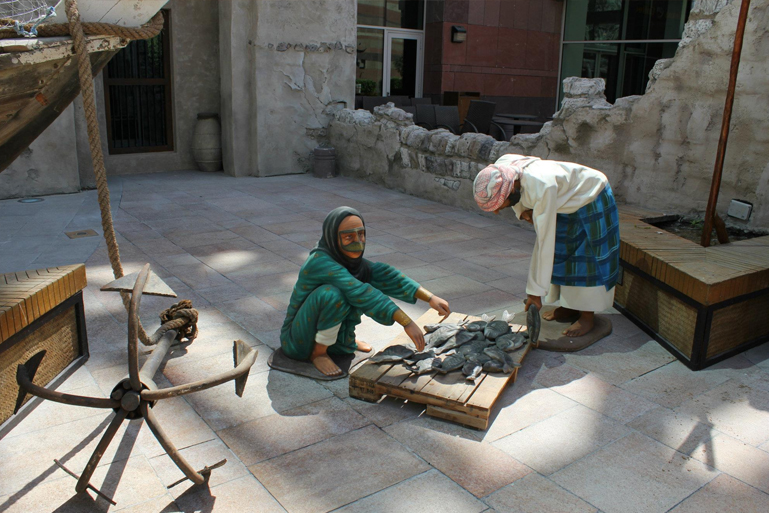 Sharjah Walking Tour with Local Lunch