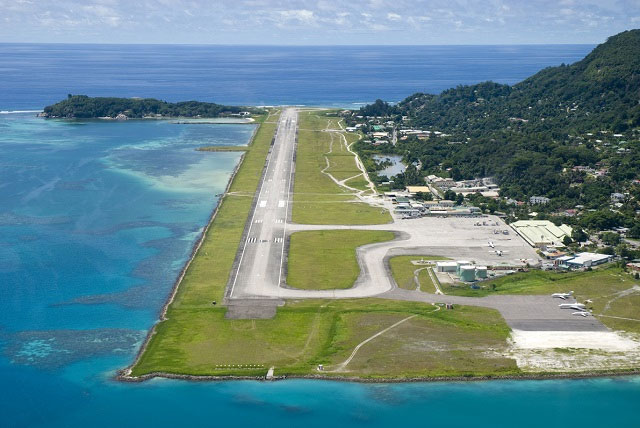 Arrive AT THE SEYCHELLES INTERNATIONAL AIRPORT